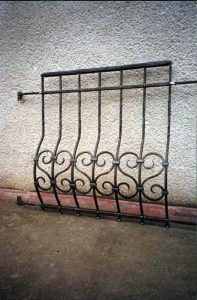 kované balkonové zábradlí