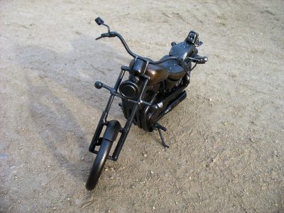 plastika INTRUDER