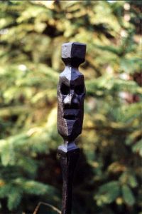 detail rukojeti krbového nářadí HLAVY