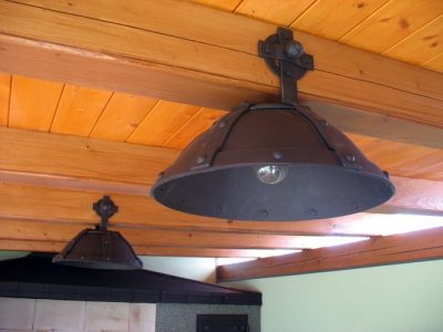 lampa (Ostrá)